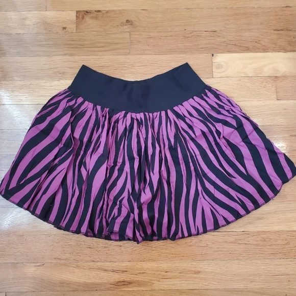 H&M Zebra Print Purple Mini Skirt - Picture 1 of 3